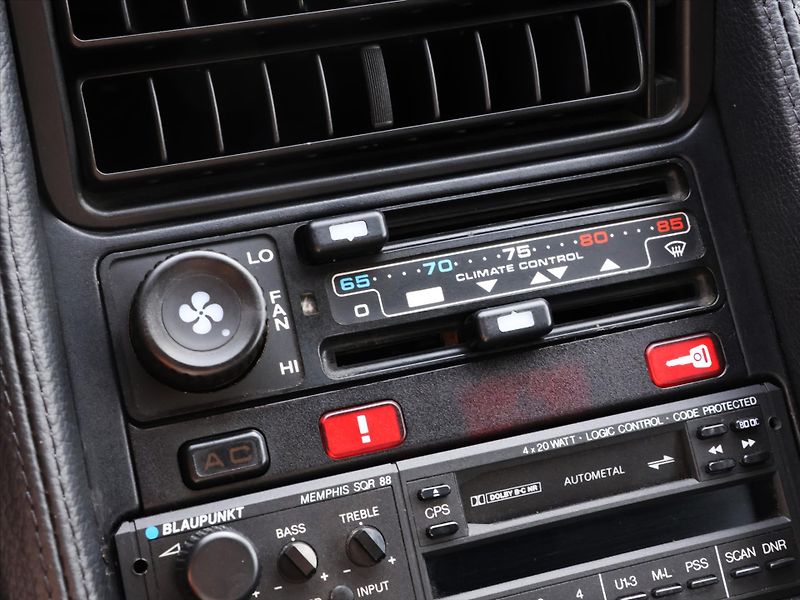 Porsche Ostatní 5,0 S MAN 215kW veteranská ate - fotka 24 z 36