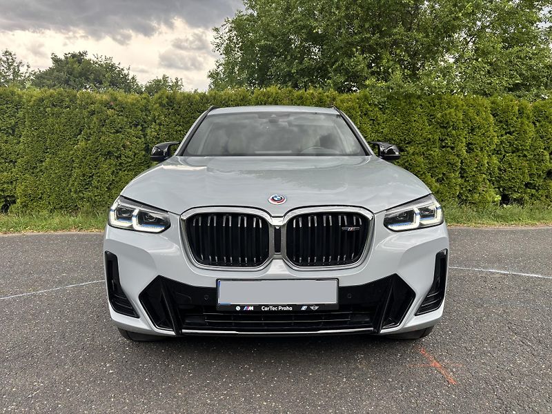 BMW X3 (2023) M40d xDrive HUD tažné PANO DPH - fotka 2 z 38