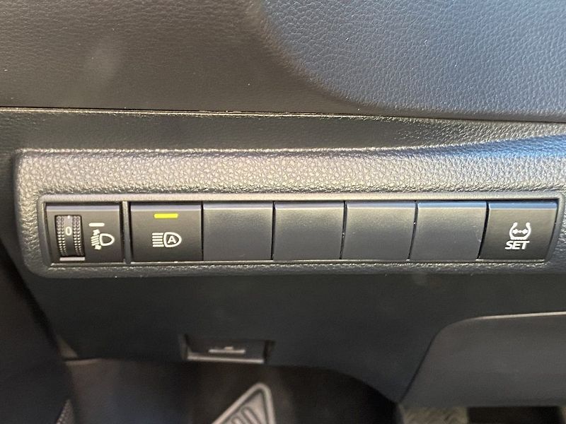 Toyota Corolla 1.5i, ČR, Style Tech, DPH - fotka 14 z 17