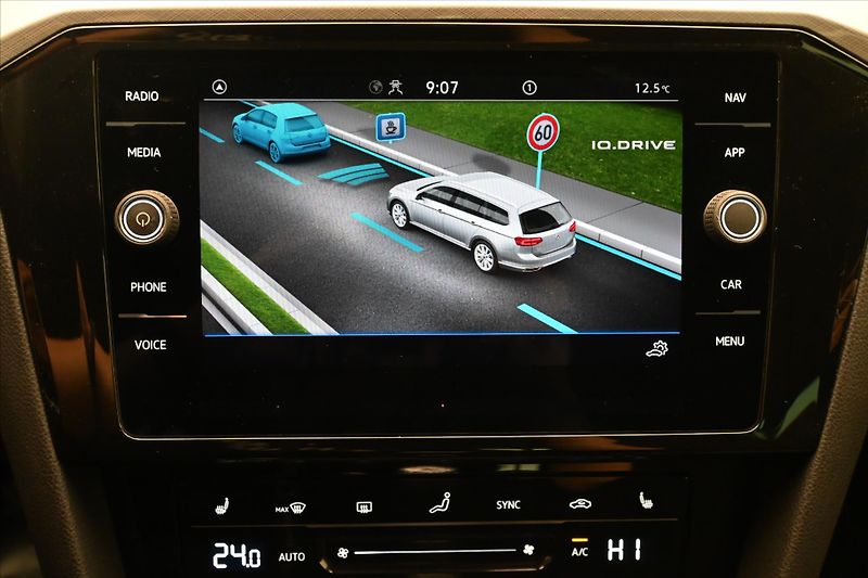 Volkswagen Passat 2,0 TDI 110 KW Business Záruka - fotka 19 z 31