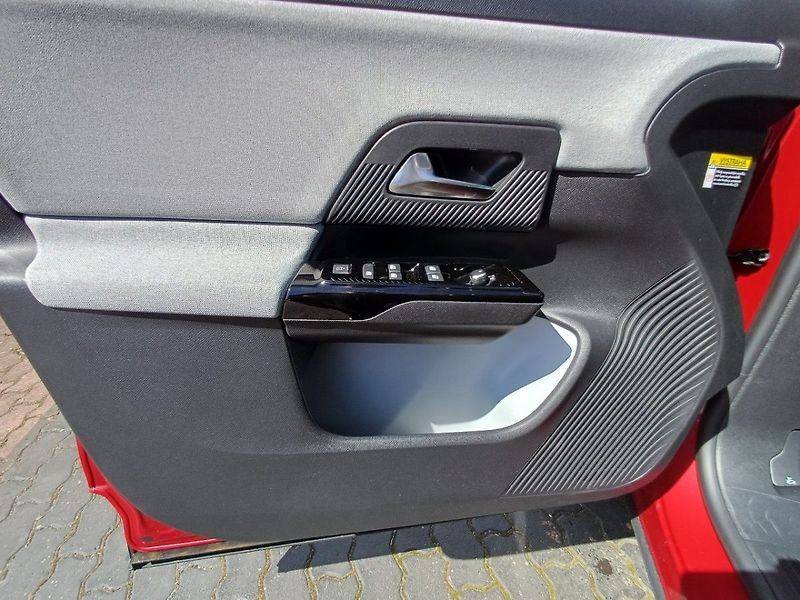 Citroën C5 Aircross YOU Hybrid 145k Automatic - fotka 21 z 28