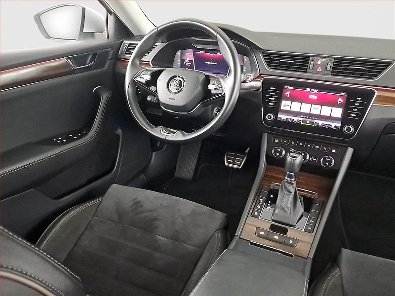 Škoda Superb (2021) Scout 2.0 TDI - fotka 7 z 23