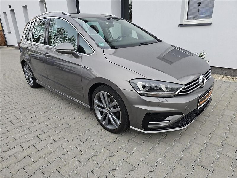 Volkswagen Golf Sportsvan 1,4TSi 110KW R-Line NAVI - fotka 4 z 47