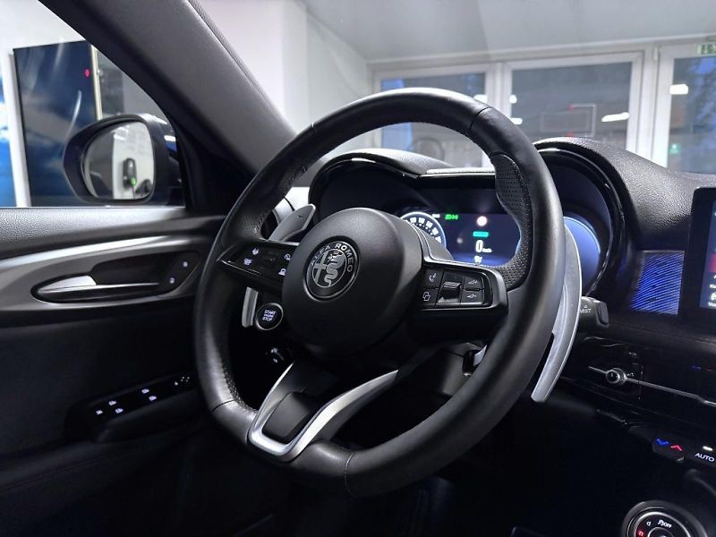 Alfa Romeo Tonale (2023) 1.5 T 160k AT7 VELOCE - fotka 18 z 20