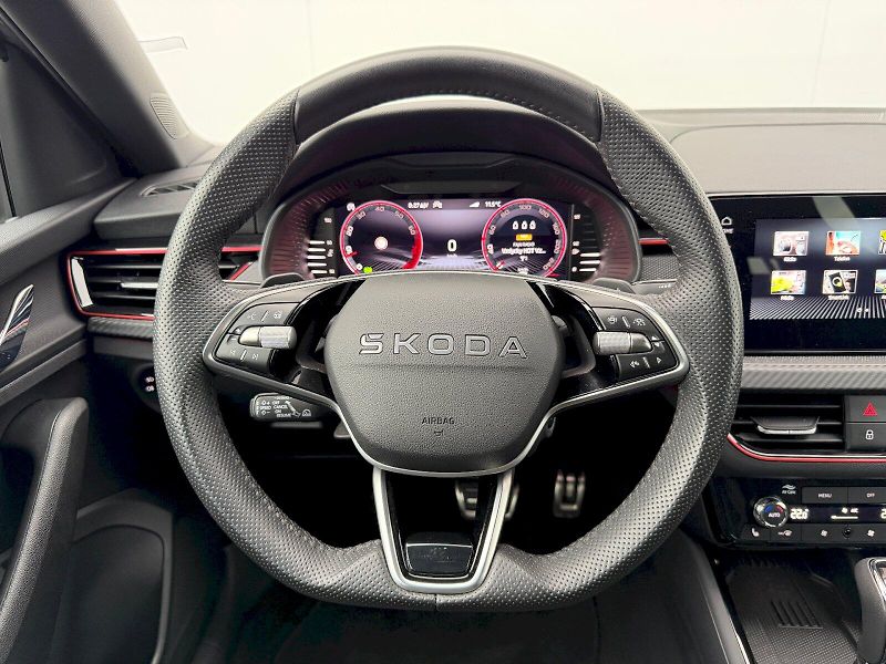 Škoda Scala (2025) 1.5 TSI 110kW DSG Monte Carlo - fotka 7 z 35