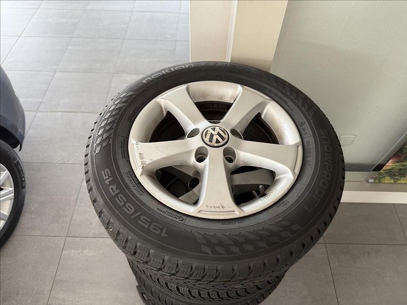 Volkswagen Golf 1,2   TSI 77kW,COMFORT,SERVISK - fotka 24 z 25