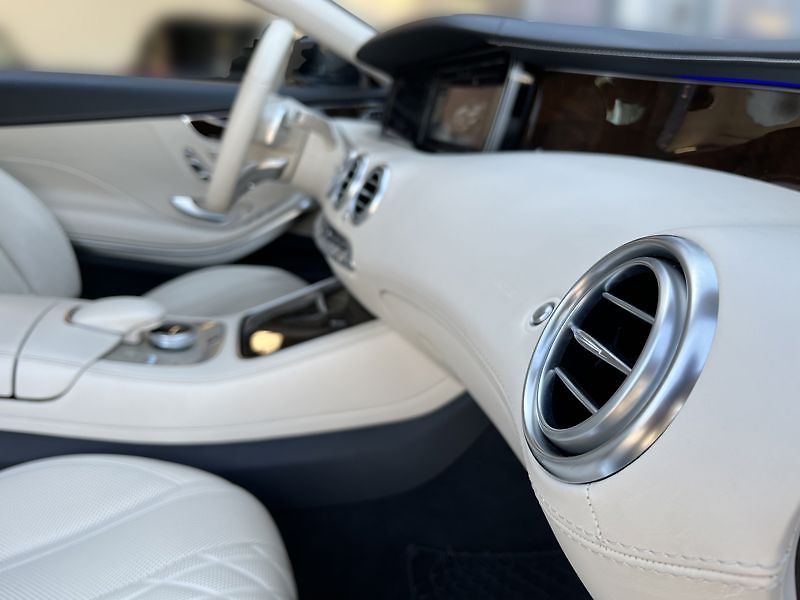 Mercedes-Benz Třídy S S-Třída 500 kabriolet - fotka 19 z 27