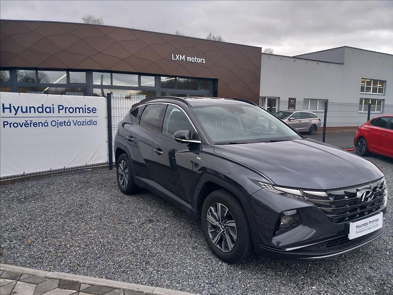 Hyundai Tucson 1,6 T-GDI MHEV SMART DCT - fotka 1 z 22