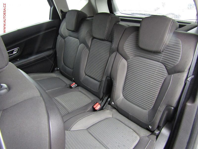 Renault Scénic (2016) 1.2 TCe, Navigace - fotka 11 z 17
