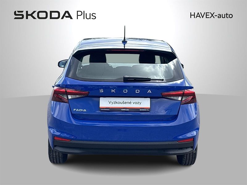 Škoda Fabia (2024) 1.0 TSI Selection - fotka 25 z 25