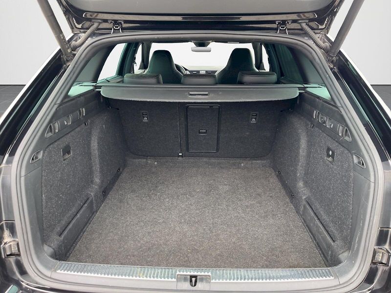 Škoda Superb (2022) Sportline 2.0 TDI 147kW DSG - fotka 32 z 35