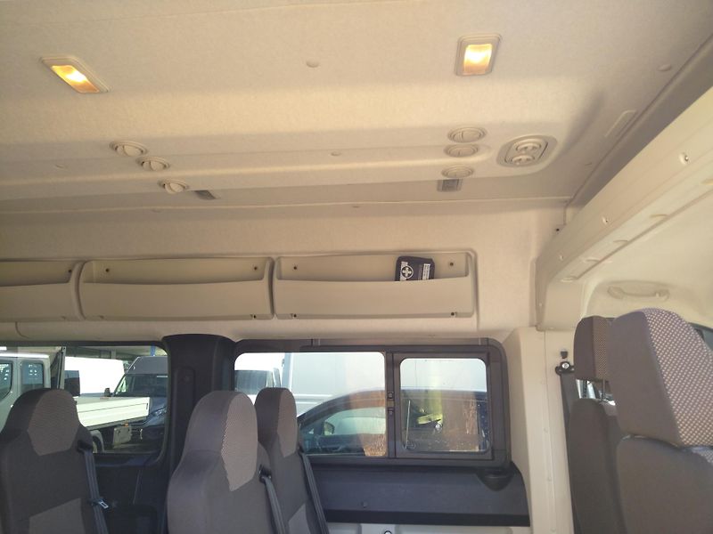 Fiat Ducato 2,3 150ps 9 míst - fotka 11 z 12