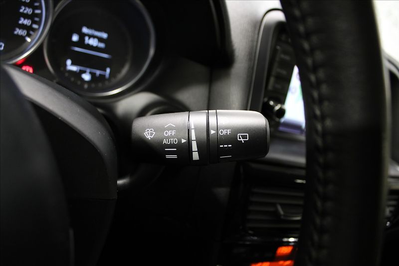 Mazda CX-5 2,0 Skyactiv AWD - fotka 16 z 33