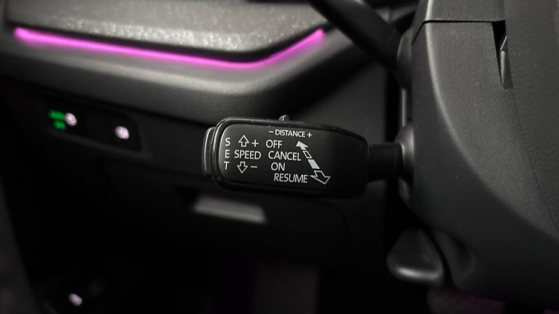 Škoda Octavia 2.0 TDI DSG Top Selection Comb - fotka 14 z 29
