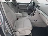 Audi A4 (2005) 2.0 TDI, Automat, nová STK - náhled 9