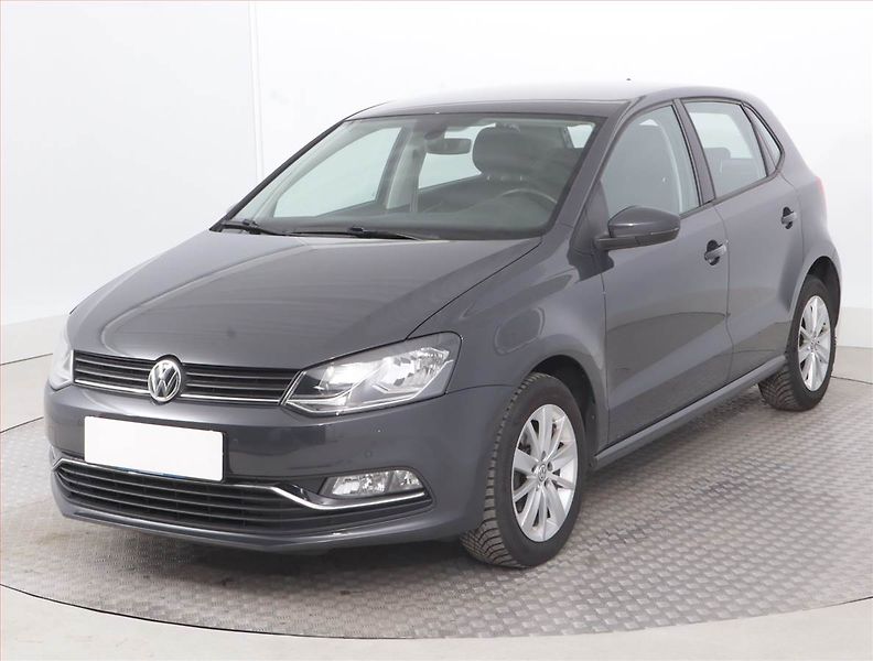 Volkswagen Polo (2014) Highline 1.2 TSI, Serv.kniha - fotka 2 z 15