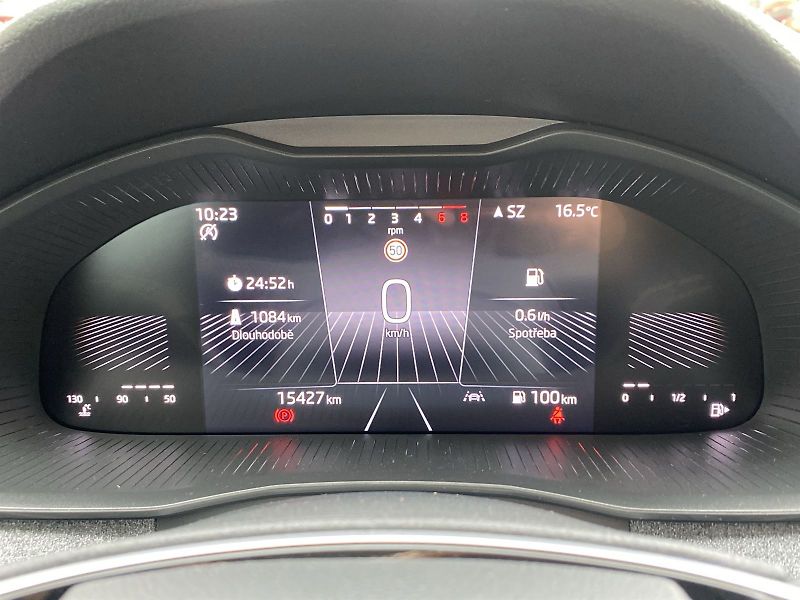 Škoda Scala (2025) 1.0 TSI Selection - fotka 7 z 29