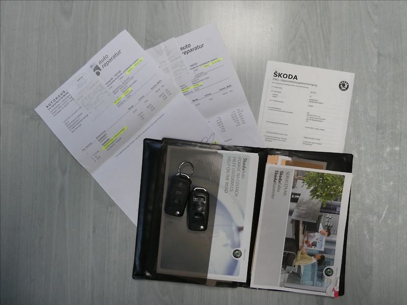Škoda Fabia 1,4 i16V 1.MAJITEL,závěs,2xkol - fotka 39 z 48
