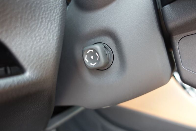Lexus NX 350h NX350h Executive Top 4x4 - fotka 21 z 35