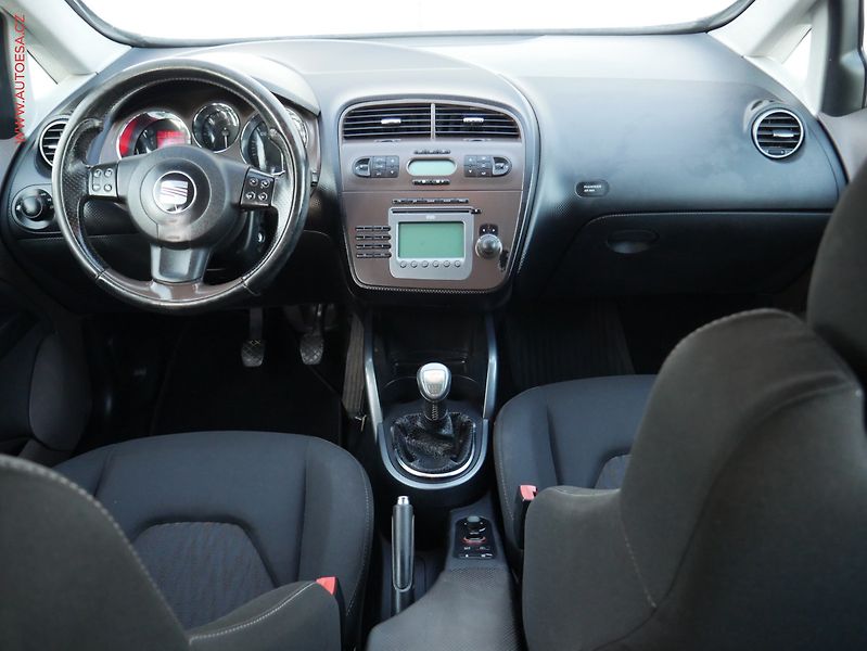 Seat Altea (2008) 2.0 TDi 4x4, ČR, AC, tempo - fotka 8 z 15