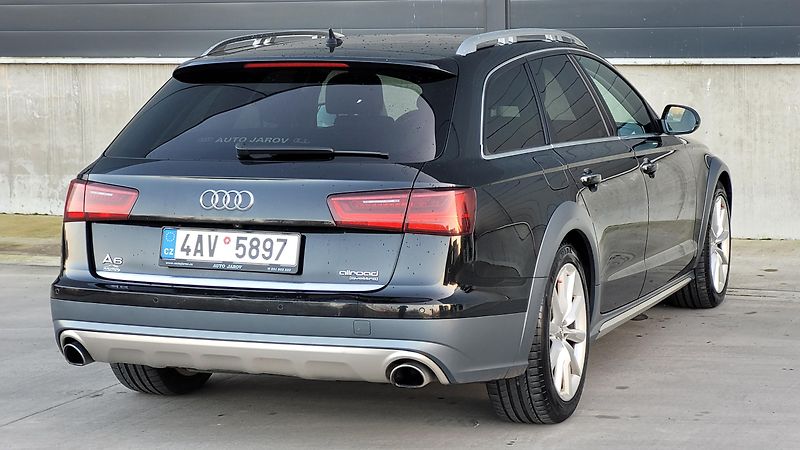 Audi A6 Allroad 3,0TDI 200KW KOUPENO vČR - fotka 12 z 24