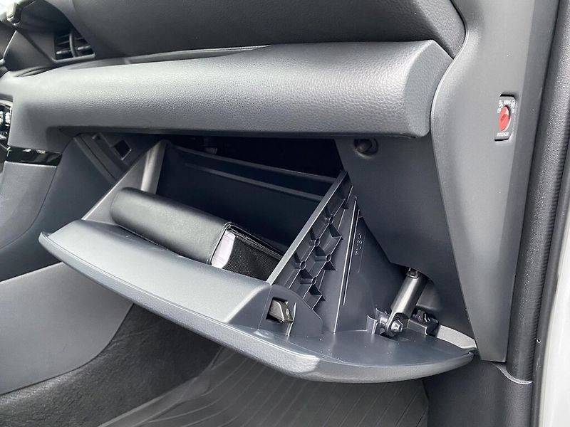 Mazda 2 1,5 Hybrid 68 kW Prime-Line - fotka 35 z 36