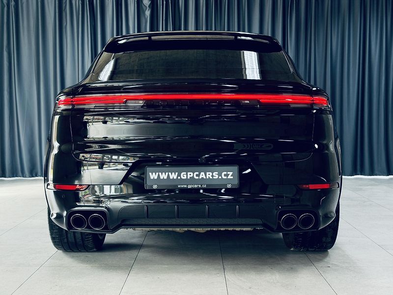 Porsche Cayenne (2024) S Coupe SPORTDESIGN MASAZ 3xTV - fotka 5 z 45