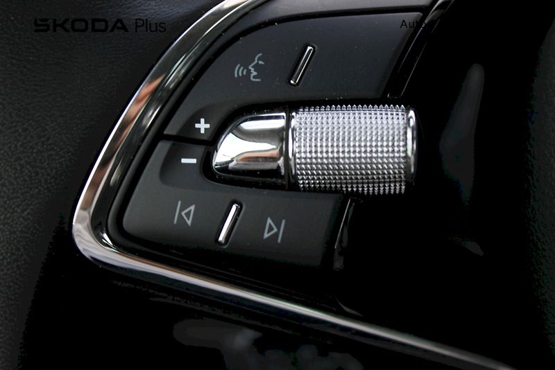 Škoda Octavia (2023) 1.5 TSI 110 kW Style Plus - fotka 12 z 25