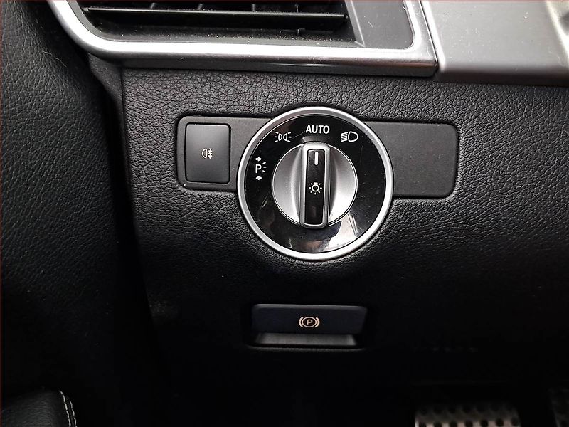 Mercedes-Benz Třídy M (2012) ML 350 BlueTEC, 4X4, Automat - fotka 17 z 21