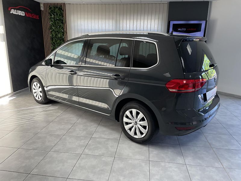 Volkswagen Touran 1.5 TSi 110 kW REZERVACE  - fotka 7 z 25