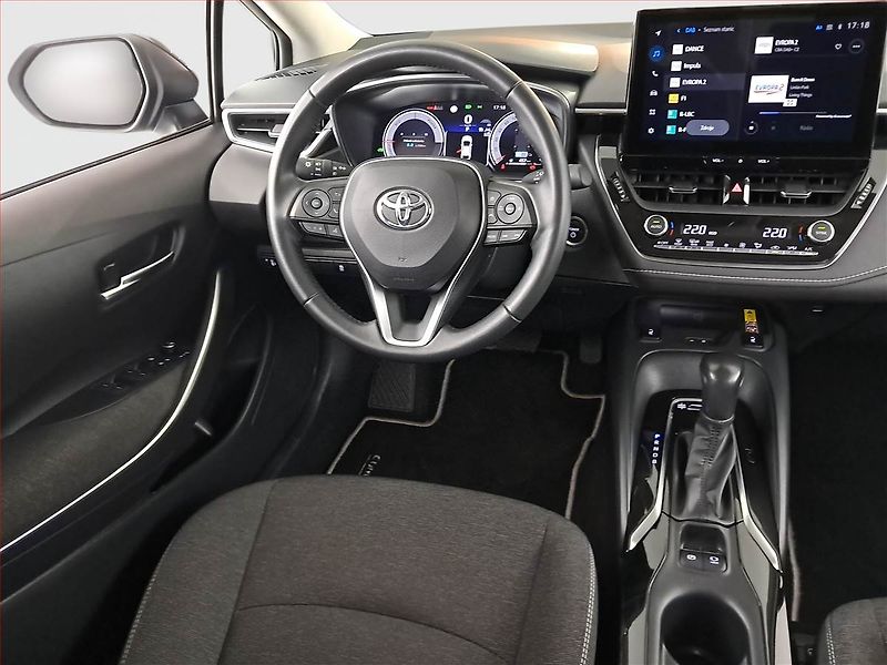 Toyota Corolla (2024) 1.8 Hybrid - fotka 7 z 23