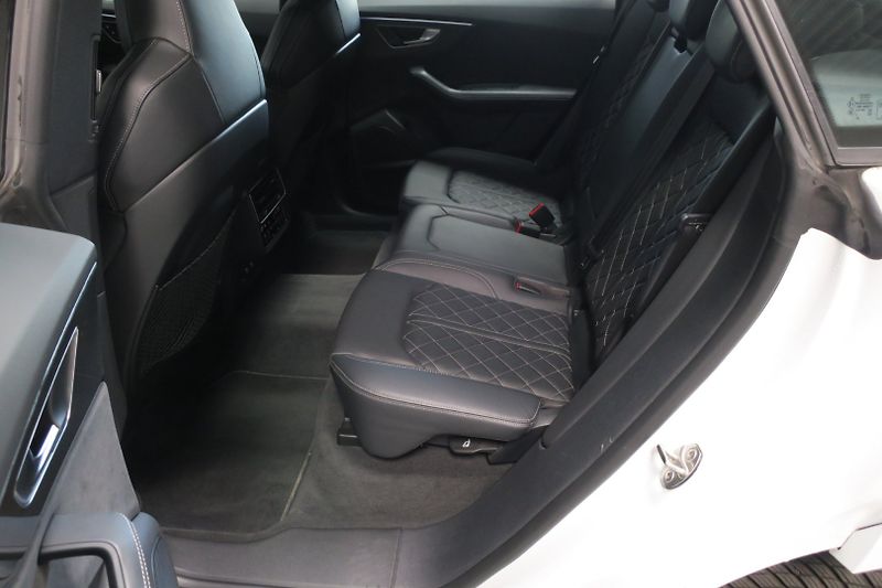 Audi SQ8 (2021) 4,0TDI V8 320 kW quattro - fotka 43 z 50