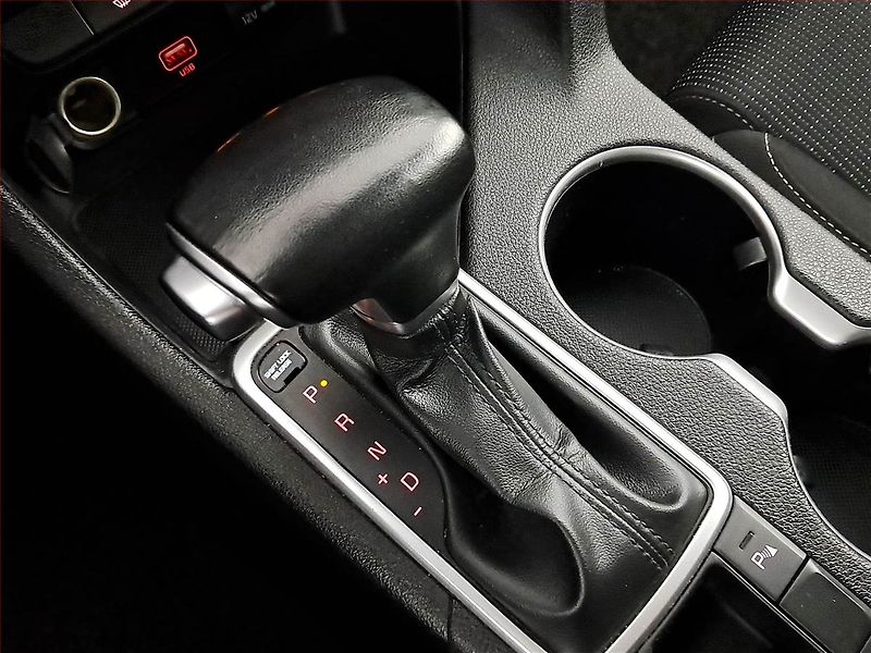 Kia Sportage (2021) 1.6 T-GDI, 4X4, Automat, ČR - fotka 13 z 22