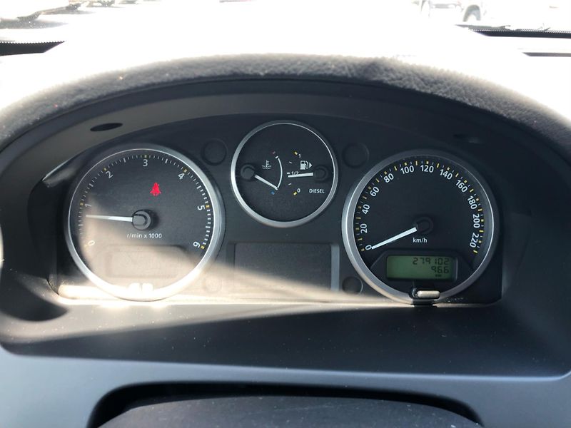 Land Rover Freelander A 2.2 TD4 - fotka 18 z 27