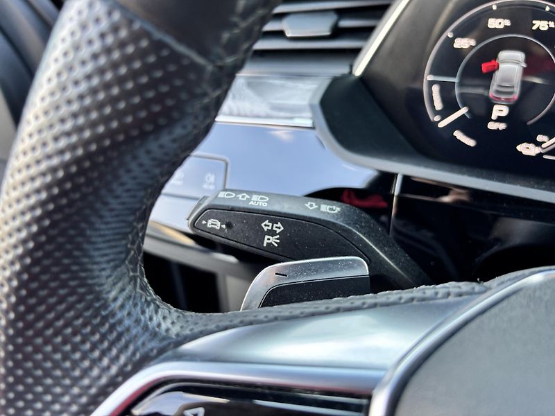Audi e-tron (2021) 50 Quattro S-Line rezervace - fotka 23 z 38
