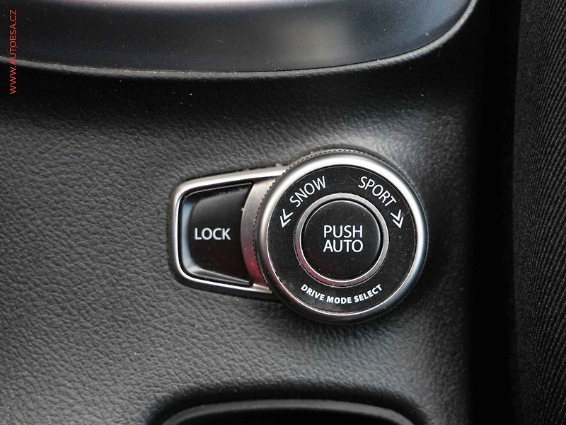 Suzuki S-Cross (2016) 1.4BJet AllGrip, 1.maj,ČR - fotka 24 z 26