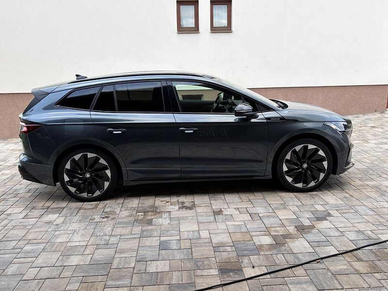 Škoda Enyaq (2021) 60, Sportline,Matrix,tazne,91% - fotka 4 z 15