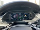 Škoda Octavia 2,0 TDI Combi Ambition Plus - náhled 9