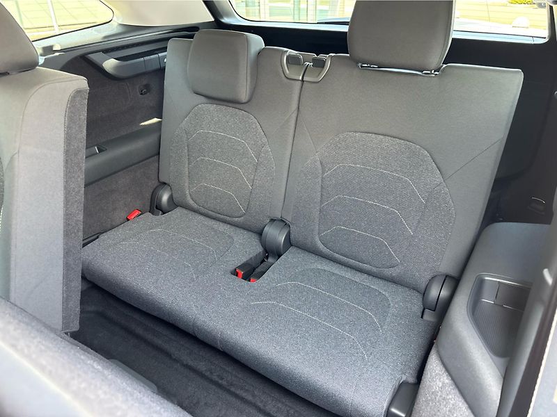 Škoda Kodiaq 2,0 TDI 110 kW SELECTION DSG - fotka 26 z 30
