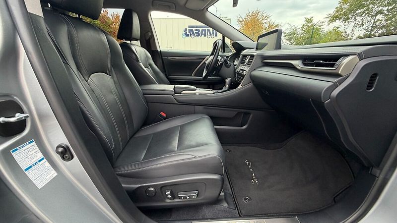 Lexus RX 300 300 2,0 TURBO LIMITED EDITION - fotka 9 z 28