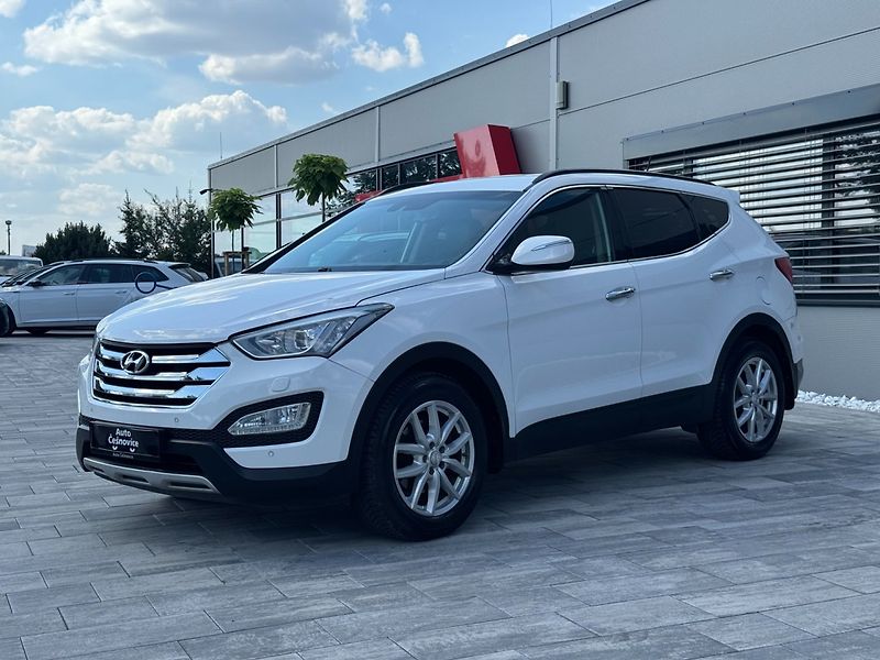 Hyundai Santa Fe (2014) 2,2 CRDI 145 Kw 4x4 - fotka 1 z 31