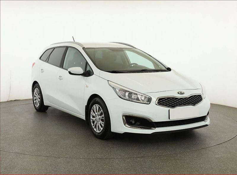 Kia Ceed (2018) 1.6 GDI, Serv.kniha, Tempomat - fotografie inzerátu