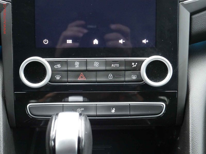 Renault Talisman (2021) 1.3 TCe, AT, LED, navi - fotka 14 z 16