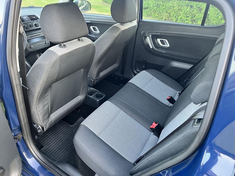 Škoda Fabia 1.4 63KW,46TKM,KLIMA,ALU - fotka 14 z 47