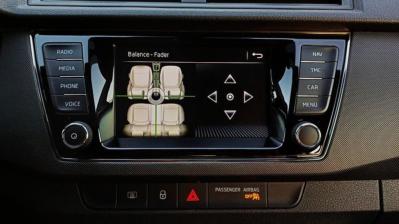 Škoda Fabia combi TSI 70kW-NAVIGACE-TZ-DPH - fotka 39 z 50