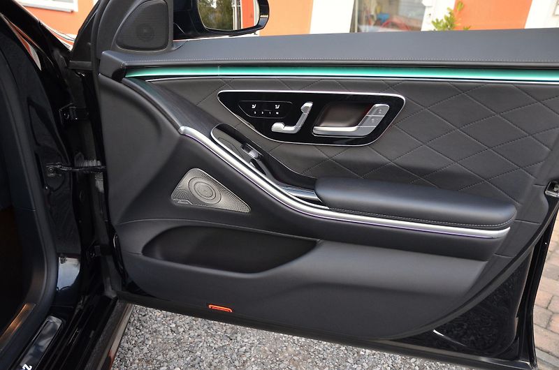 Mercedes-Benz Třídy S (2021) S 400d 4Matic AMG / ZÁRUKA - fotka 13 z 53