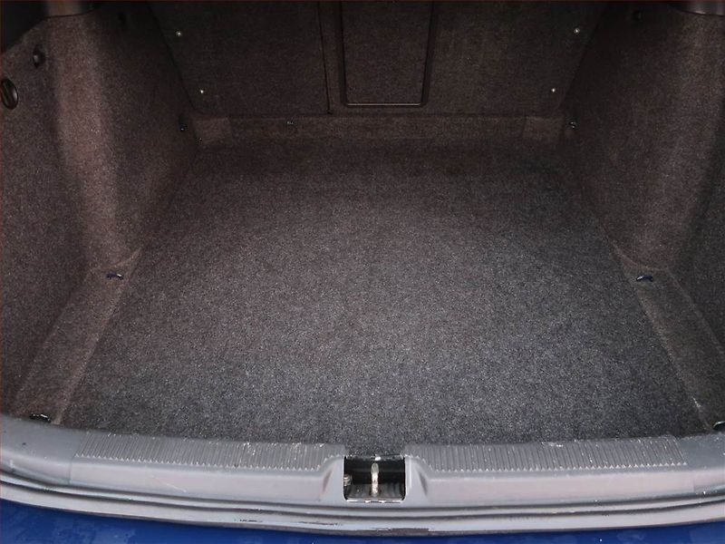 Škoda Octavia (2012) 1.6 TDI 4x4, 4X4, Serv.kniha - fotka 14 z 17