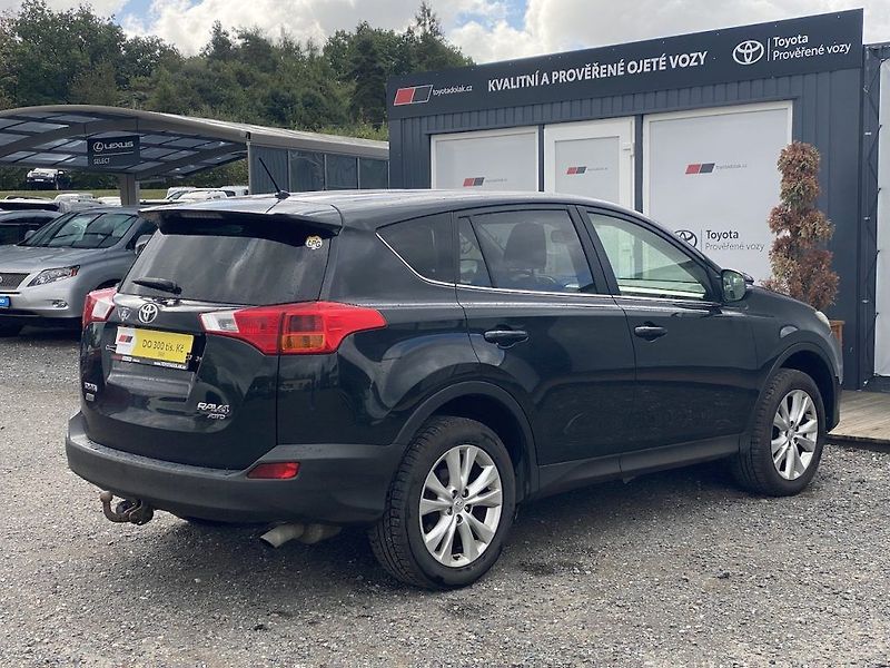 Toyota RAV4 2.0i, LPG, navi, 4x4, tažné - fotka 7 z 17