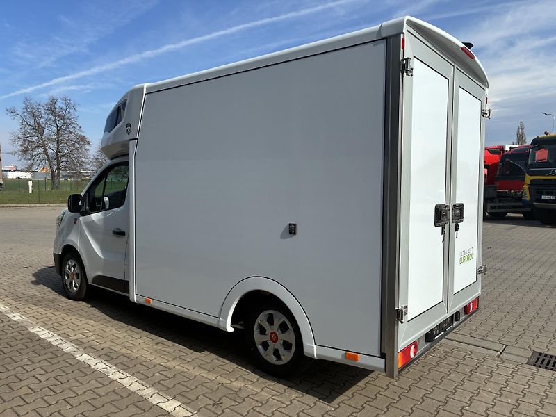 Renault Trafic (2025) do 2,5t - NEPOTŘEBUJE TACHO! - fotka 4 z 31