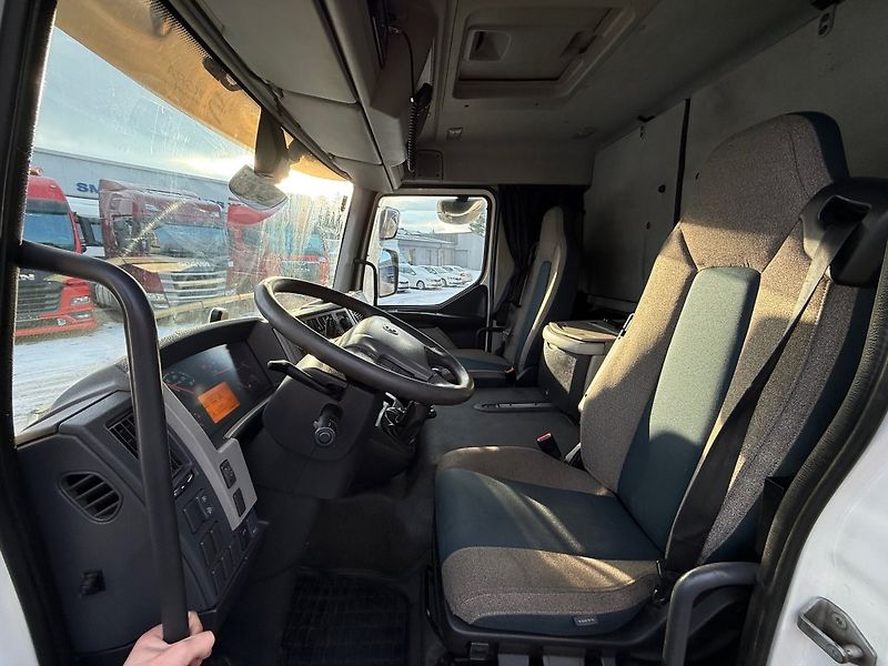 Volvo FL240 EURO 6 - fotka 13 z 20